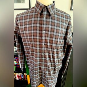 Joseph Abboud Casual Shirt. Size XL. Dark Plaid. Cotton. Near New Condition.